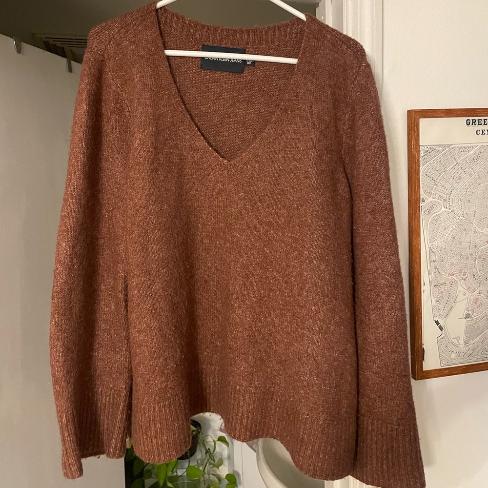Calvin Klein Sweater